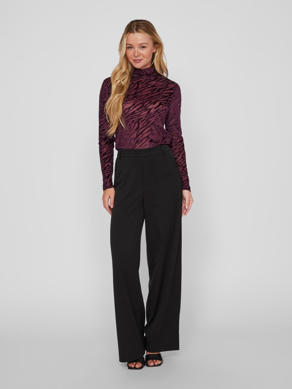 VIMAXA T-Shirts & Tops - Winter Bloom